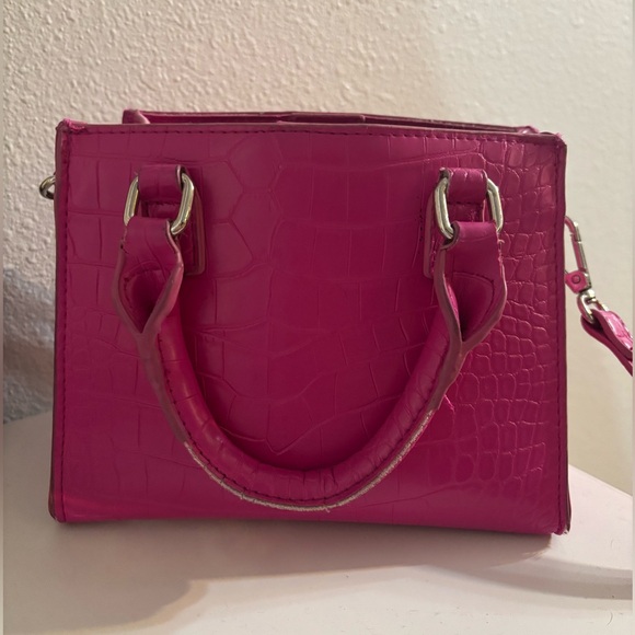 Pink Purse - Picture 2 of 4